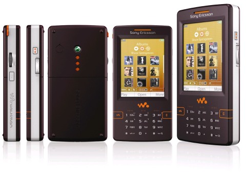 Sony Ericsson W950 / W950i  (SE Nina) Detailed Tech Specs
